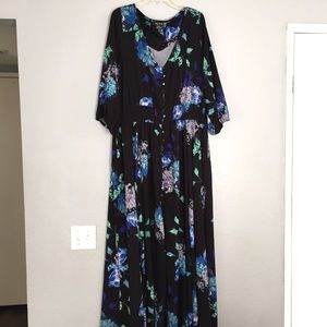 Plus Size City Chic Floral Maxi Dress Size 24